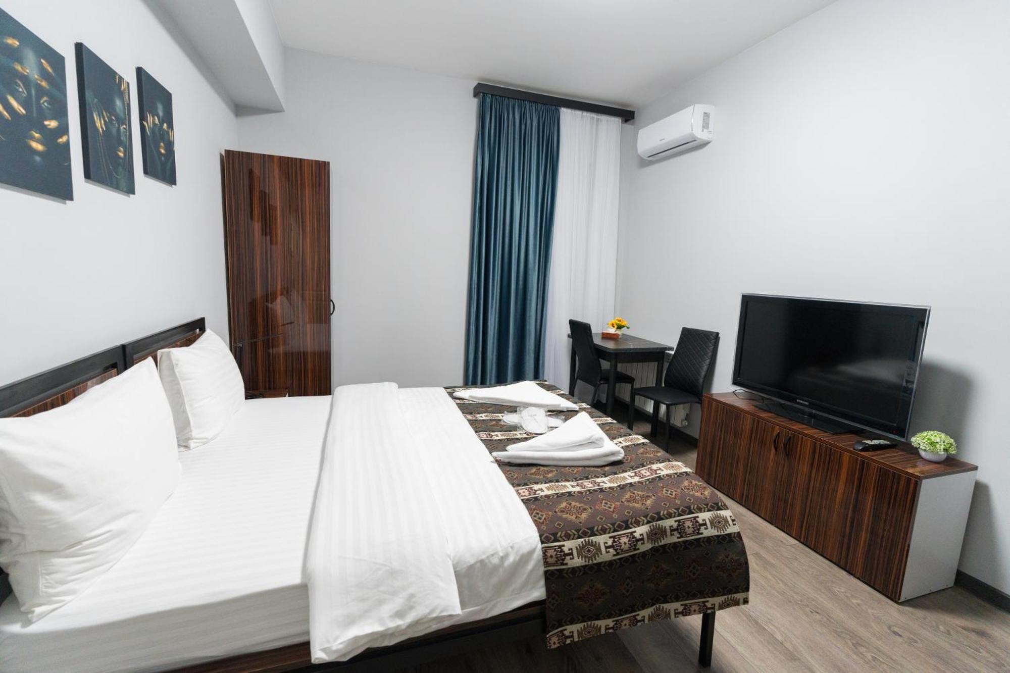 Gh Family Hotel Jereván Kültér fotó