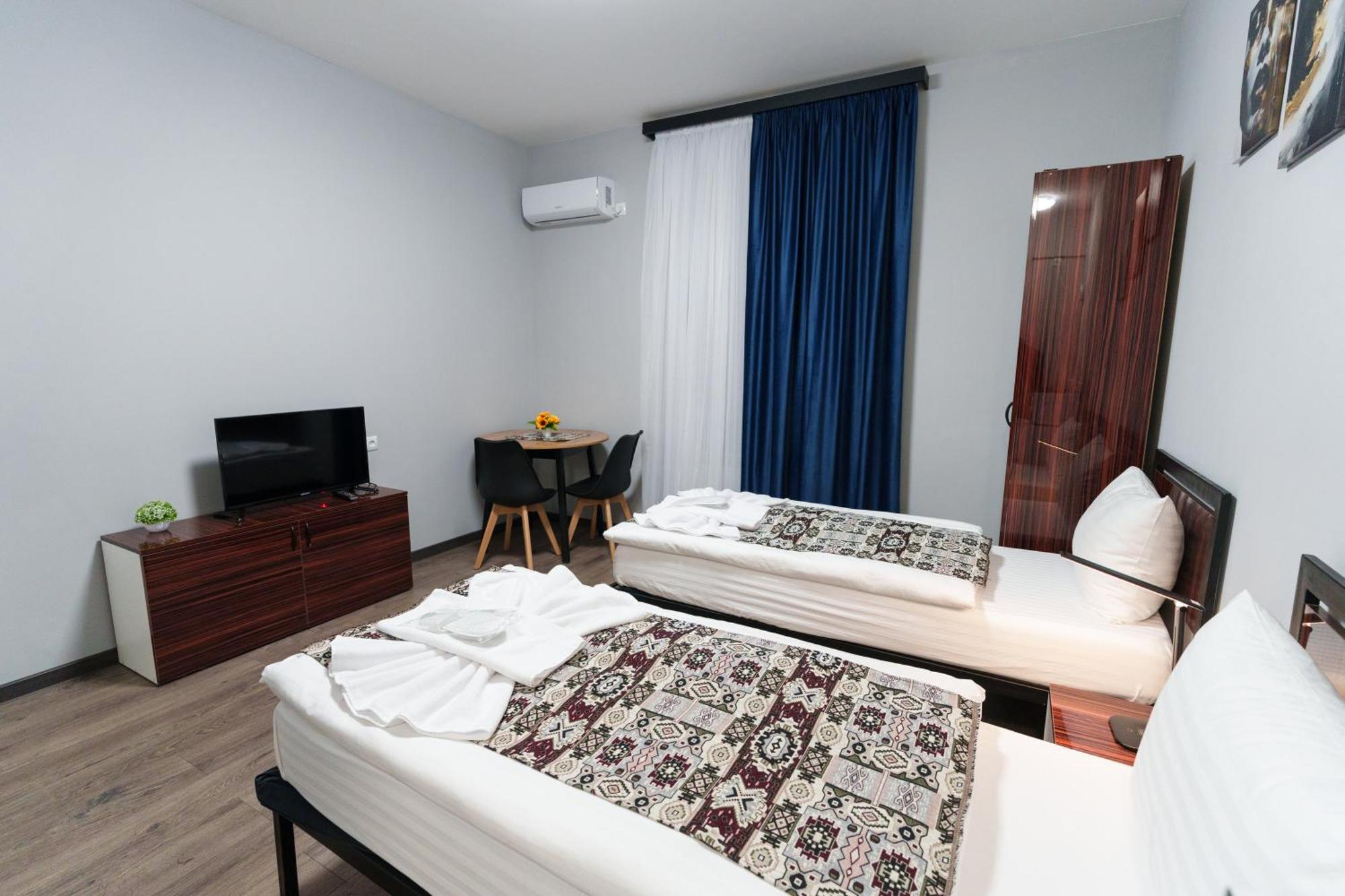 Gh Family Hotel Jereván Kültér fotó